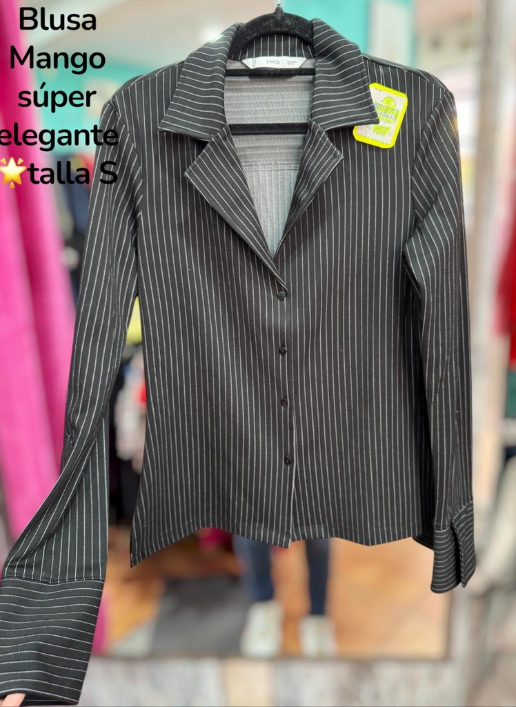 Blusa en perfecto estado, Mango talla S